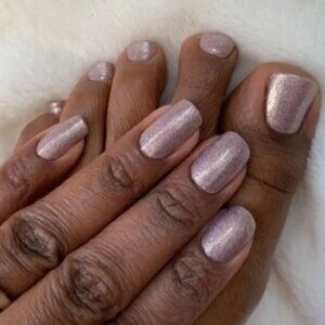 Moonburst – Shimmery Mauve Pedicure Nail Strips